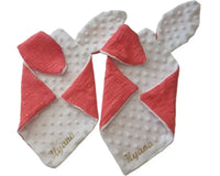 doudou lapin plat avec oreille en gaz de coton corail paillette et minky