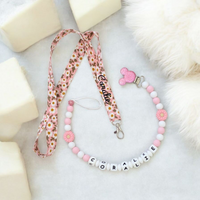 attache stylo infirmière et tour de cou personnalisés