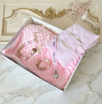 Coffret Cadeau Naissance Fille Personnalisé 6 pièces  🌸