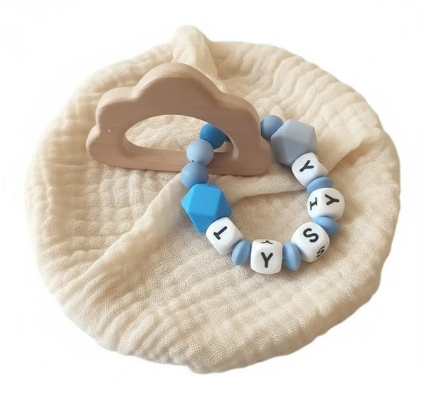anneau de dentition personnalisé bébé en bois et silicone motif nuage 