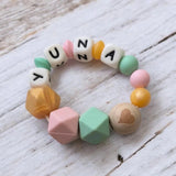 anneau de dentition en silicone et bois personnalié