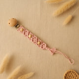 attache tetine macrame vieux rose 