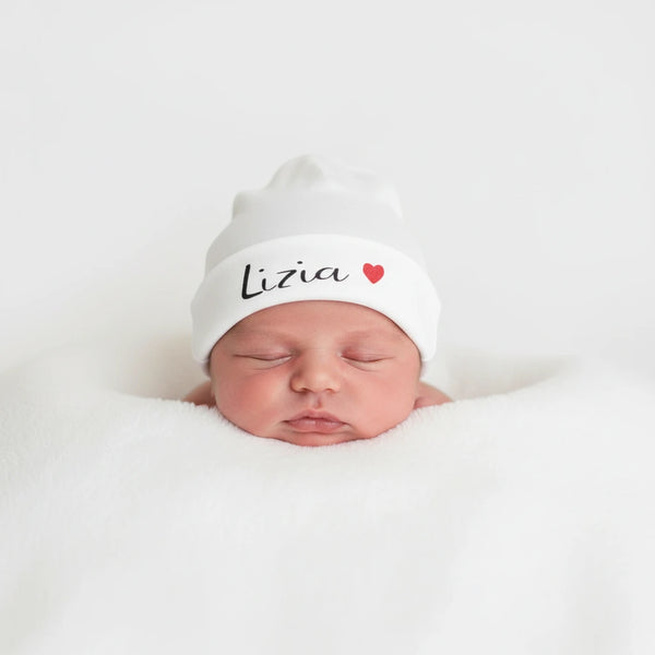bonnet naissance pour bébé blanc coeur rouge
