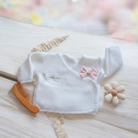 brassière en laine blanche pour bébé personnalisé