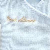 brassière en laine pour bébé personnalisé en bleu clair 