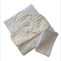 cape de bain bebe personnalisée avec prénom et gant assorti creme