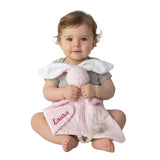 bébé avec son doudou attache tetine lapin plat rose avec option adaptateur mam et personnalisation