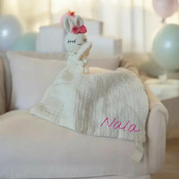 doudou lapin en crochet avec son lange 