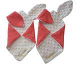 doudou lapin plat avec oreille en gaz de coton corail paillette et minky 