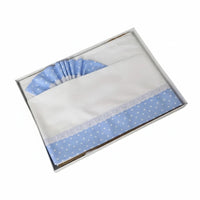 Drap lit bébé 60 x 160 cm en coton blanc et bleu avec motifs étoile et finition dentelle blanche  avec un drap plat et housse de coussin