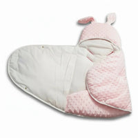 Gigoteuse d'Emmaillotage 2-en-1 Rose en Minky : Le Cocon Hivernal Personnalisé