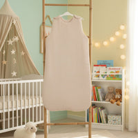 Gigoteuse évolutive 12-36 mois en gaze de coton couleur crème molletonnée TOG 2.5 avec fermeture éclair latérale.