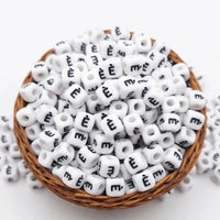 perle lettre silicone 12mm e accent grave È pour création attache tétine anneau dentition bébé collier stylo avec prénom 
