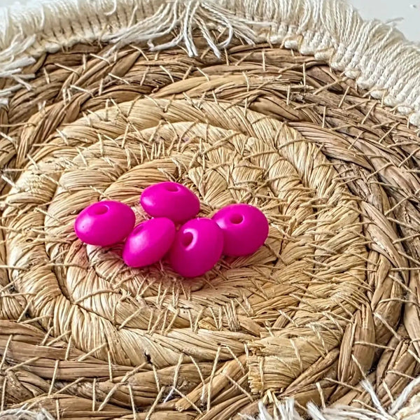 perle en silicone plate 12 mm couleur rose fushia