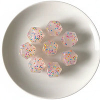 perle hexagonal silicone multicolore 17 mm