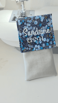 pochette aimantée aide soignant bleu liberty 