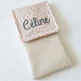pochette aimantée aide soignant blanc floral pour personnel mediacal