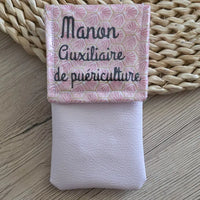Pochette infirmière aimantée personnalisée au motif rose liberty, organisateur de poche pour stylo infirmière et matériel médical pour blouse."