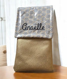 pochette infirmière de couleur or personnalisé pour personnel soignant