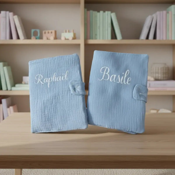 protège carnet de santé bleu 