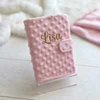 protège carnet de santé personnalisable rose modèle lisa