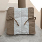 Protège livret de famille personnalisé ouvert de l'interieur coloris marron terre de Sienne en gaze de coton molletonnée dimensions 22x11 cm.