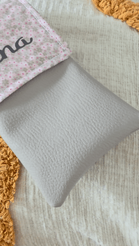 présentation en vidéo d'une pochette infirmière aimantée pour stylo